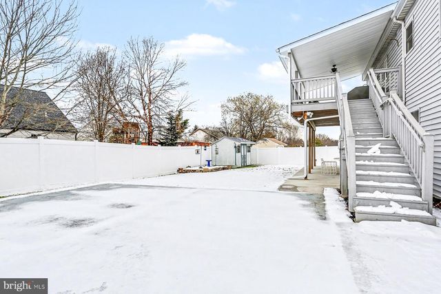 2028 MT VERNON CIR, Harrisburg, PA 17110