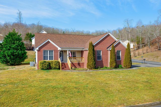 331 Harvest Court, Soddy Daisy, TN 37379