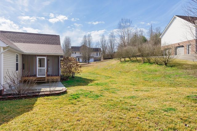 331 Harvest Court, Soddy Daisy, TN 37379