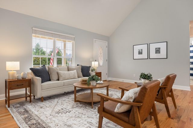 331 Harvest Court, Soddy Daisy, TN 37379