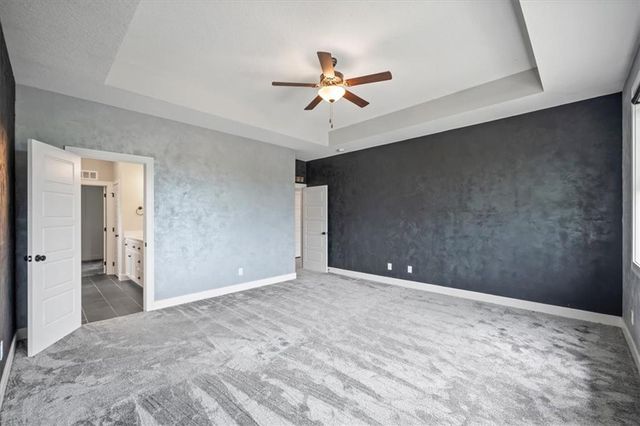 3101 SW Arbor Tree Drive, Lee's Summit, MO 64082