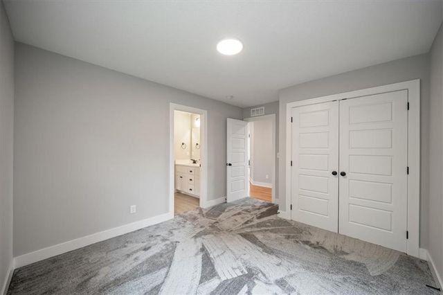 3101 SW Arbor Tree Drive, Lee's Summit, MO 64082