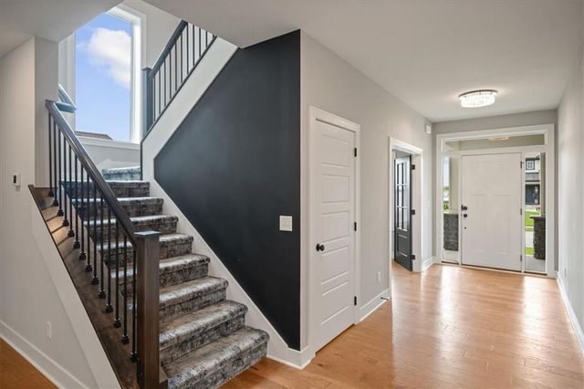 3101 SW Arbor Tree Drive, Lee's Summit, MO 64082