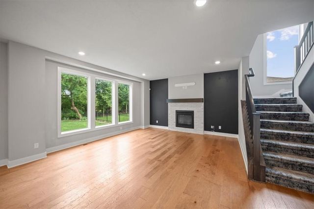 3101 SW Arbor Tree Drive, Lee's Summit, MO 64082