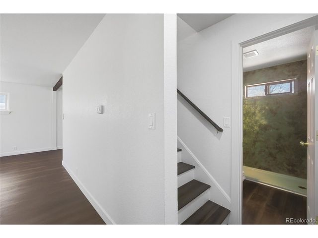 1175 Rosemary St, Denver, CO 80220