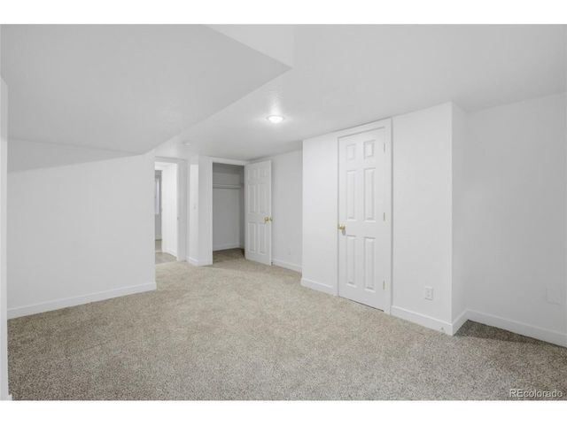 1175 Rosemary St, Denver, CO 80220