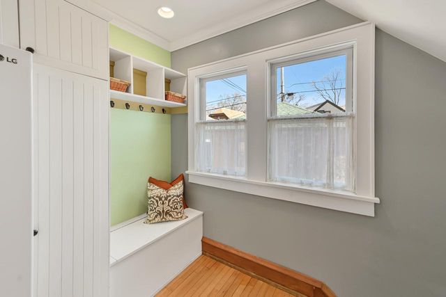 4300 N Woodburn STREET, Shorewood, WI 53211