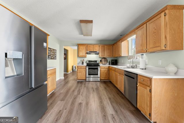 154 Stacey Drive, Cleveland, GA 30528