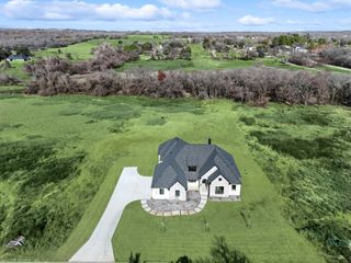 1018 Glenoaks Drive, Weatherford, TX 76088
