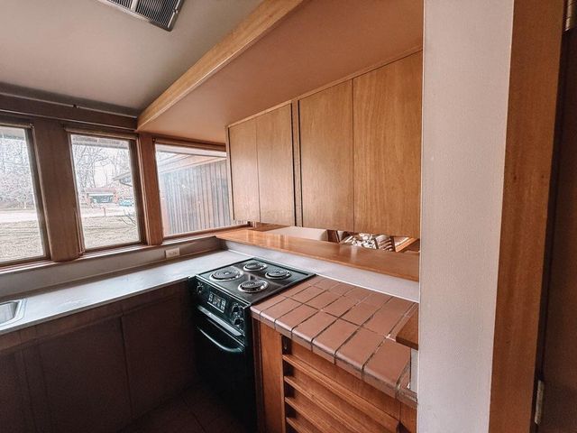 91 Pocono Road, Columbus, OH 43235