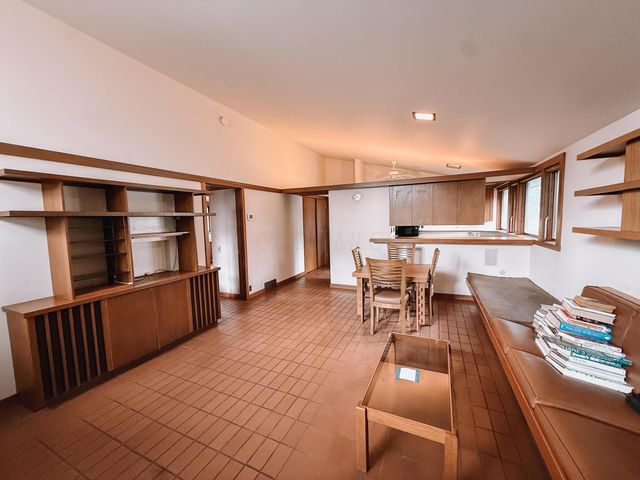 91 Pocono Road, Columbus, OH 43235