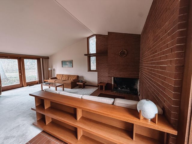 91 Pocono Road, Columbus, OH 43235