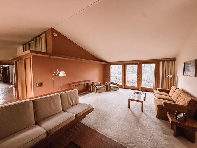 91 Pocono Road, Columbus, OH 43235