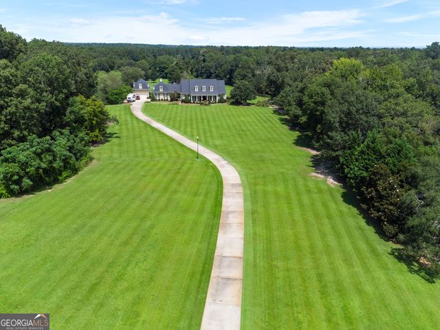 1017 Chattahoochee Drive, Bonaire, GA 31005