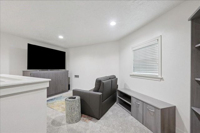 5840 Wynden Way, Beaumont, TX 77706