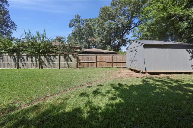 5840 Wynden Way, Beaumont, TX 77706