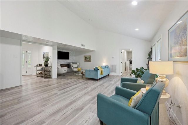 5840 Wynden Way, Beaumont, TX 77706