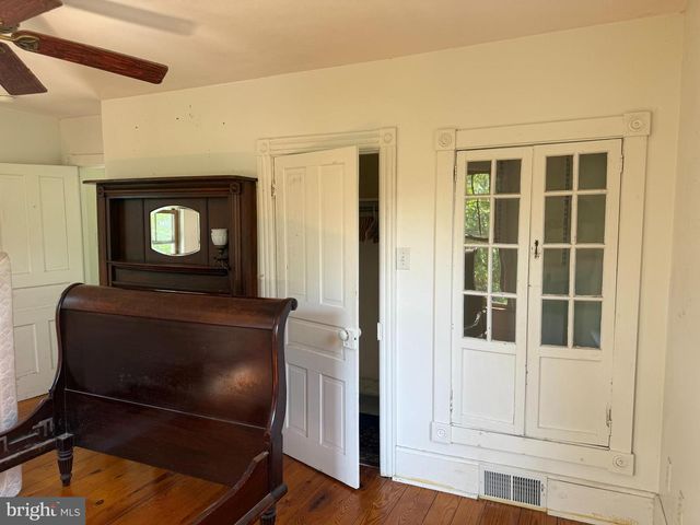 313 S NEW YORK, Galloway, NJ 08205