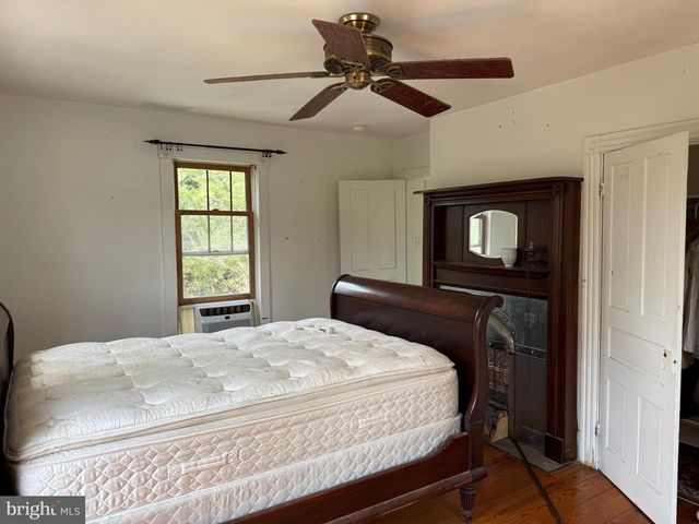 313 S NEW YORK, Galloway, NJ 08205
