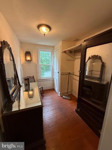 313 S NEW YORK, Galloway, NJ 08205