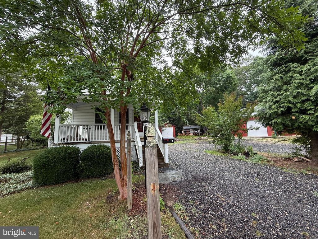 313 S NEW YORK, Galloway, NJ 08205