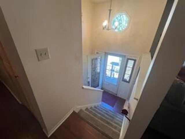 2169 Summer Breeze Drive, Columbus, OH 43223