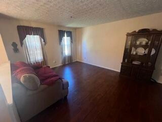 2169 Summer Breeze Drive, Columbus, OH 43223