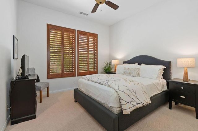 48476 Big Horn Drive, La Quinta, CA 92253
