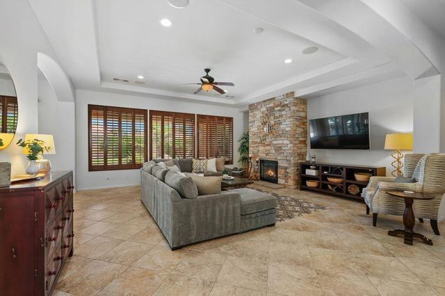 48476 Big Horn Drive, La Quinta, CA 92253