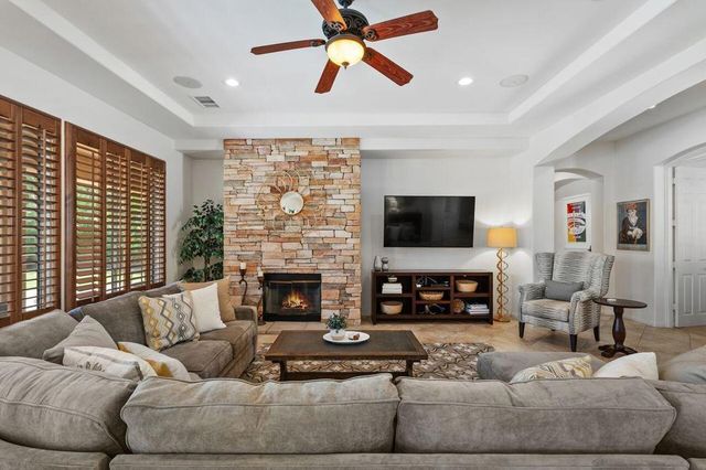 48476 Big Horn Drive, La Quinta, CA 92253