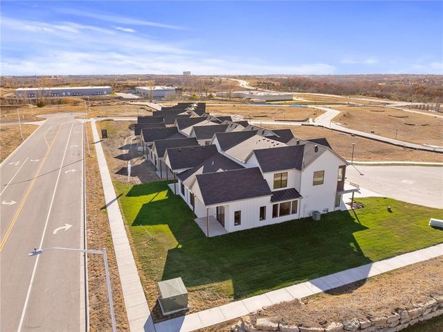 9537 Jupiter Street, Lenexa, KS 66219