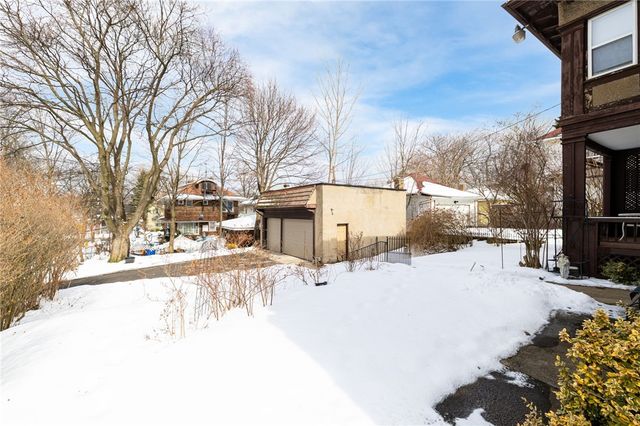 256 Seneca Parkway, Rochester, NY 14613