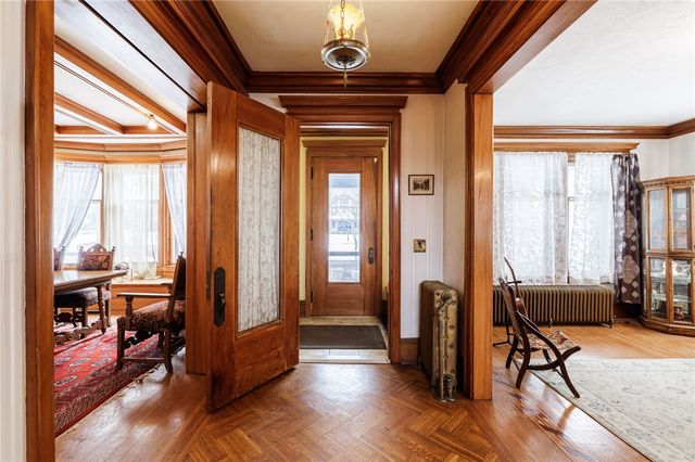 256 Seneca Parkway, Rochester, NY 14613