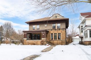 256 Seneca Parkway, Rochester, NY 14613