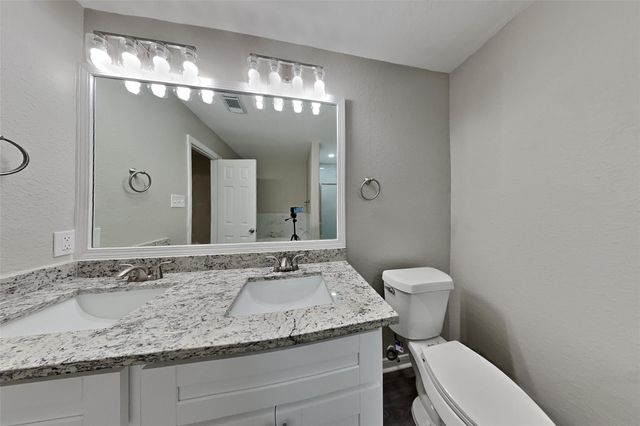 8403 Misty Prairie Lane, Richmond, TX 77407