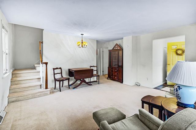 1325 Ash St, Utica, NY 13502