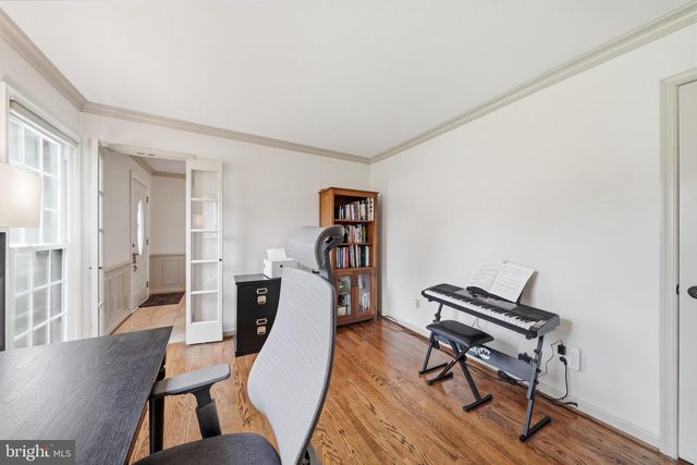10313 CROWN POINT CT, Potomac, MD 20854