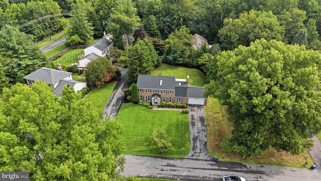 10313 CROWN POINT CT, Potomac, MD 20854