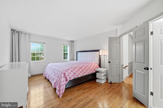 10313 CROWN POINT CT, Potomac, MD 20854