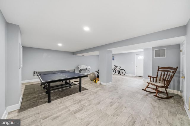 10313 CROWN POINT CT, Potomac, MD 20854