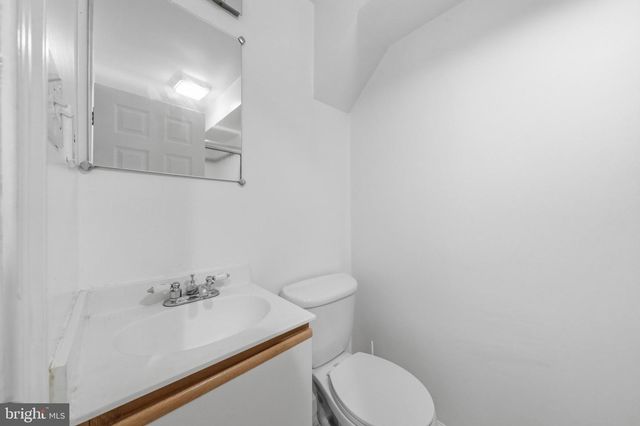 10313 CROWN POINT CT, Potomac, MD 20854