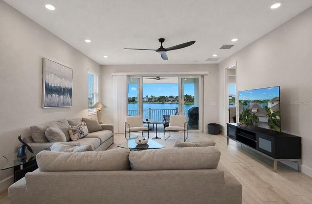 5347 WISHING ARCH DRIVE, Apollo Beach, FL 33572