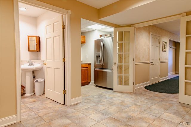 5857 East Lake Road, Cazenovia, NY 13035