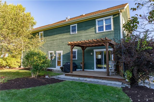 5857 East Lake Road, Cazenovia, NY 13035