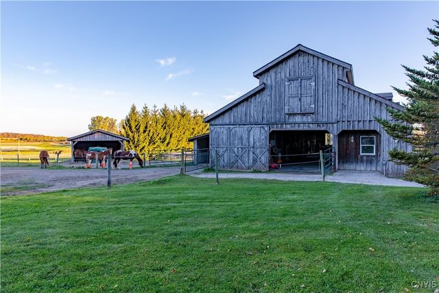 5857 East Lake Road, Cazenovia, NY 13035