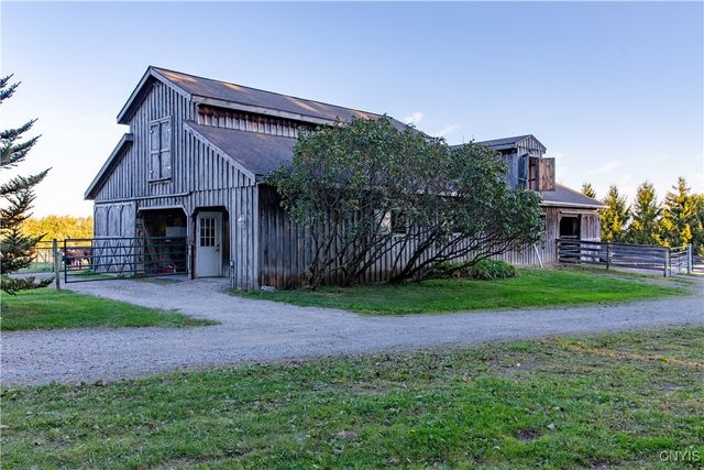 5857 East Lake Road, Cazenovia, NY 13035