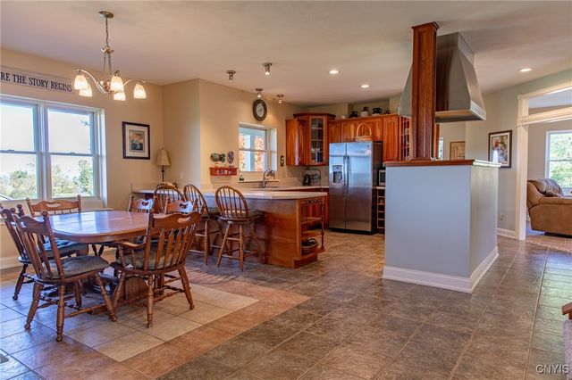 5857 East Lake Road, Cazenovia, NY 13035