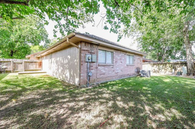 11114 Drakeland Drive, Humble, TX 77396