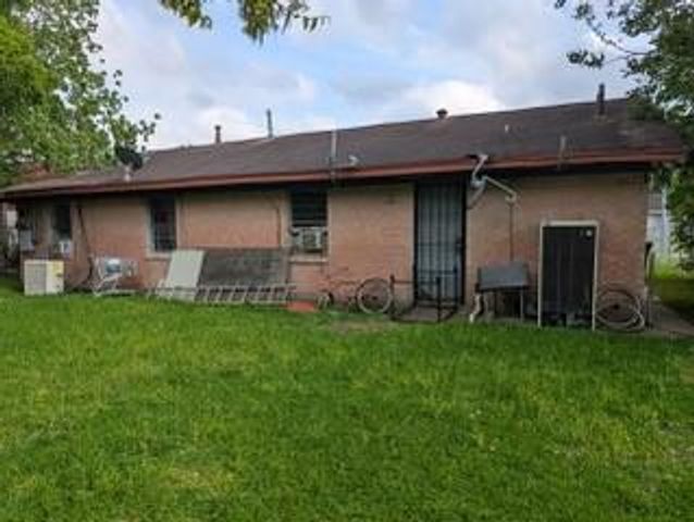5307 Greylog Drive, Houston, TX 77048