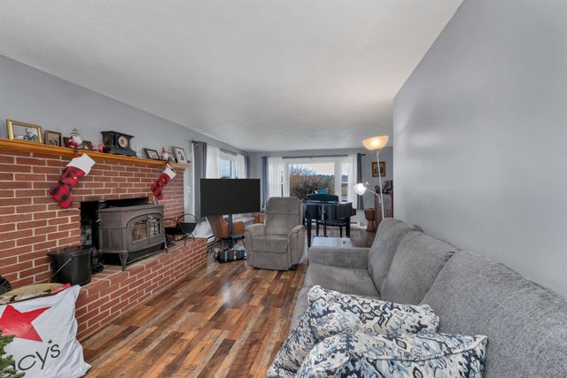 5 Greenwood Drive, Northfield, NH 03276